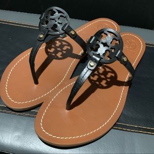 Tory Mini miller thong slipper